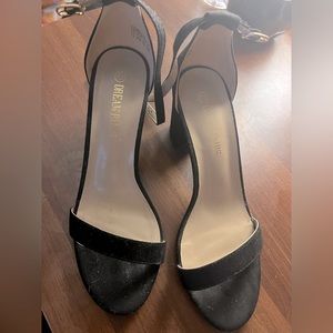 Heels ( black )